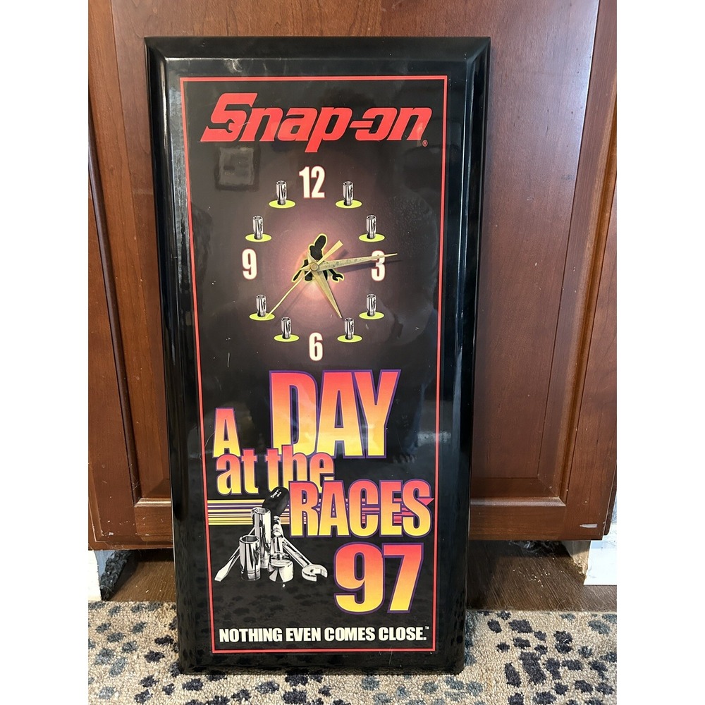 Vintage Snap-On Tools "A Day At The Races 97" Garage Wall Clock Sign Not Working